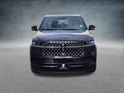New 2025 Lincoln Navigator L Black Label image 2