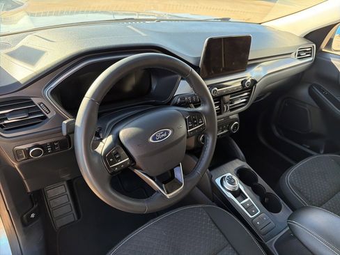 Used 2023 Ford Escape Active image 14