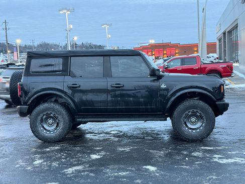 Certified 2022 Ford Bronco Outer Banks image 2