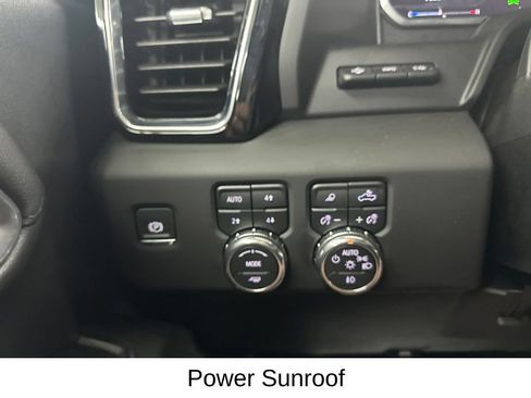 Used 2025 GMC Sierra 2500 Denali w/ Denali Reserve Package AWD/4WD image 43