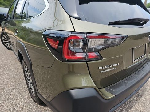 Certified 2024 Subaru Outback Premium w/ Popular Package #1A AWD/4WD image 29