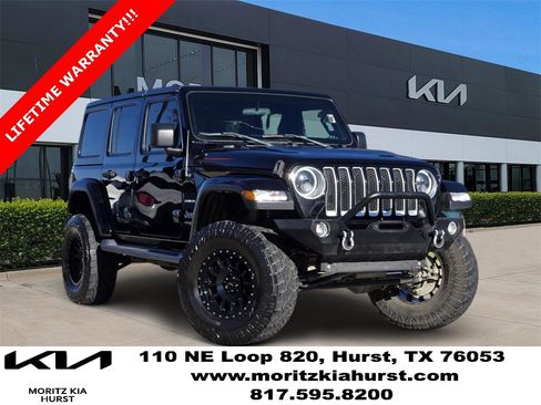 Used 2019 Jeep Wrangler Unlimited Sahara image 1