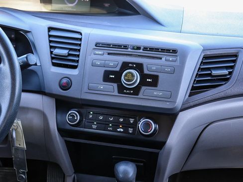 Used 2012 Honda Civic LX image 13