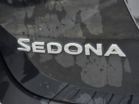 Used 2016 Kia Sedona LX w/ Option Group 020 image 13