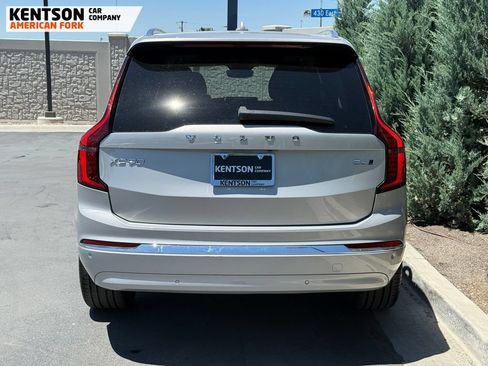 Used 2025 Volvo XC90 B6 Plus AWD/4WD image 6