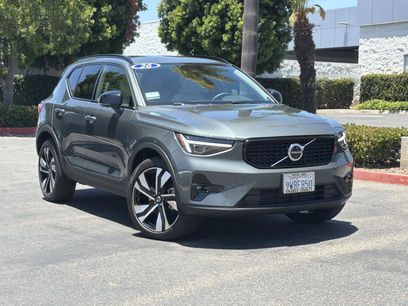 Used 2026 Volvo XC40 B5 Ultra w/ Climate Package