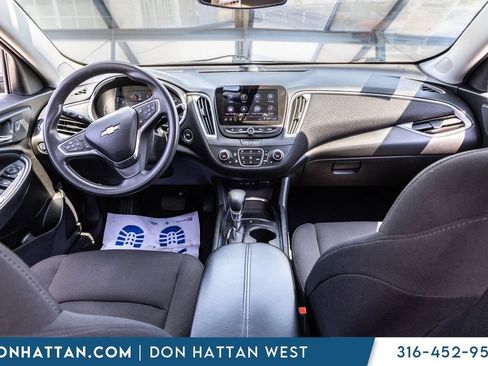Used 2023 Chevrolet Malibu LT FWD image 5