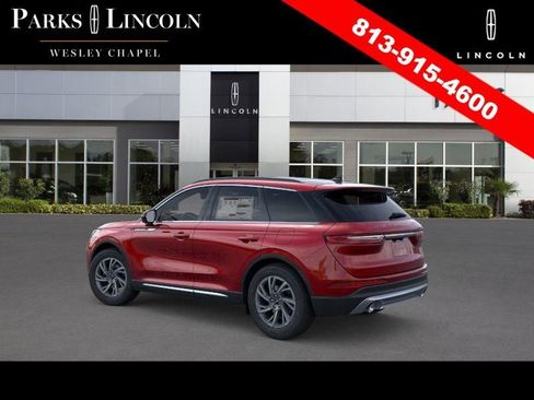 New 2026 Lincoln Corsair Premiere image 4