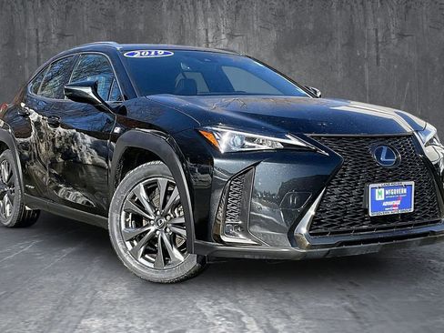 Used 2019 Lexus UX 250h F Sport w/ F Sport Premium Package image 3