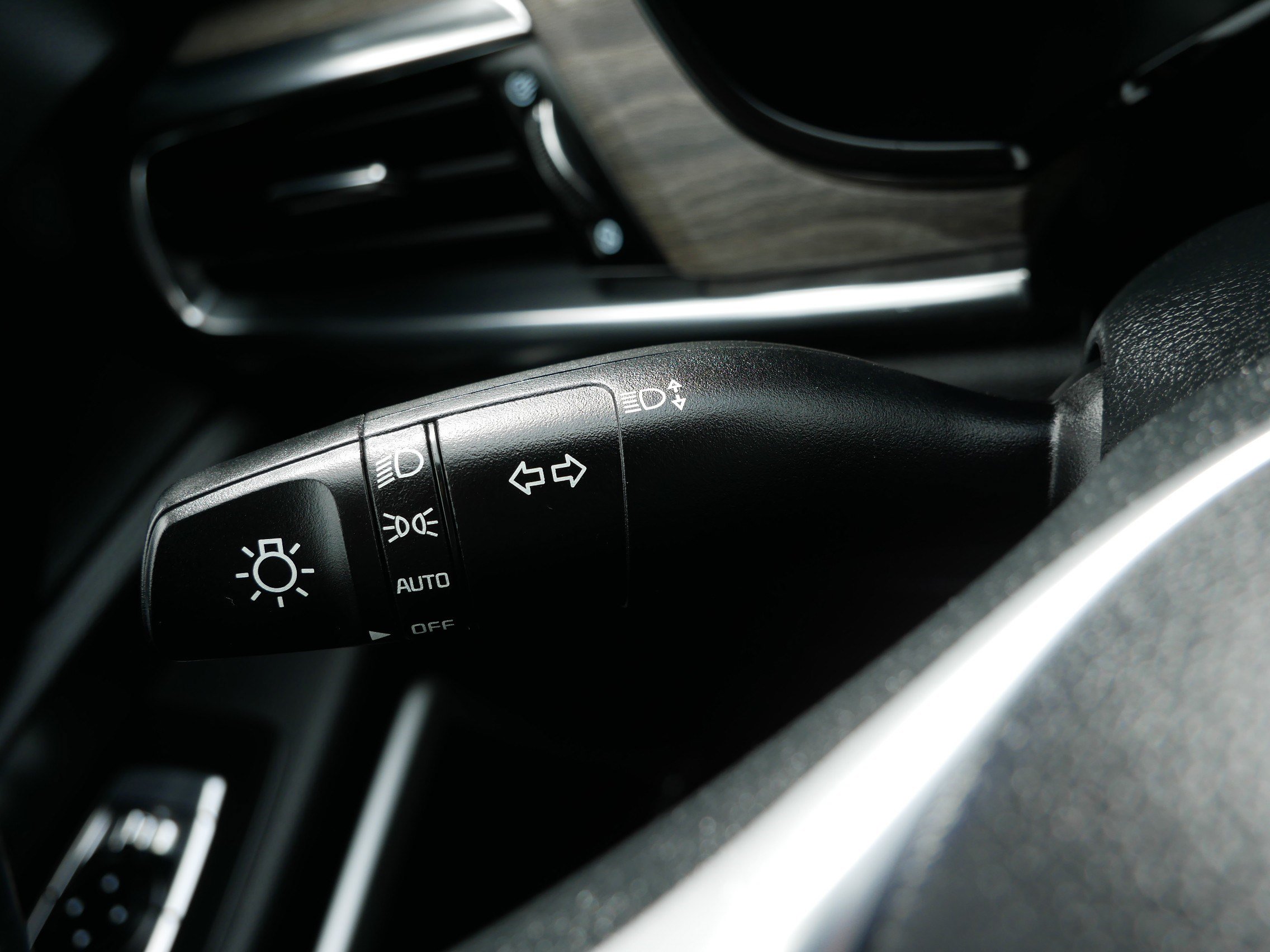 Used 2022 Kia Telluride EX w/ EX Premium Package FWD image 30