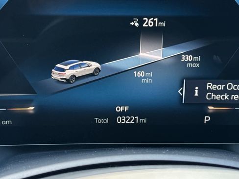 Used 2025 BMW iX xDrive50 image 29