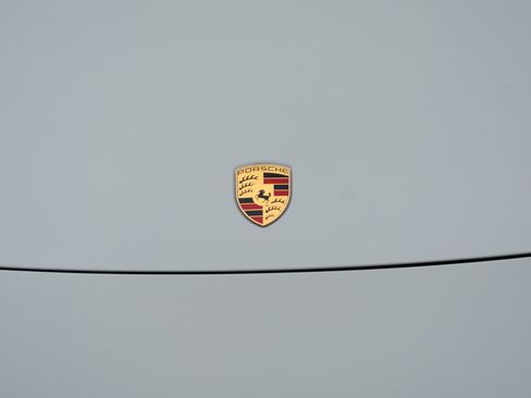 Used 2023 Porsche Panamera 4 Platinum Edition w/ Assistance Package image 17