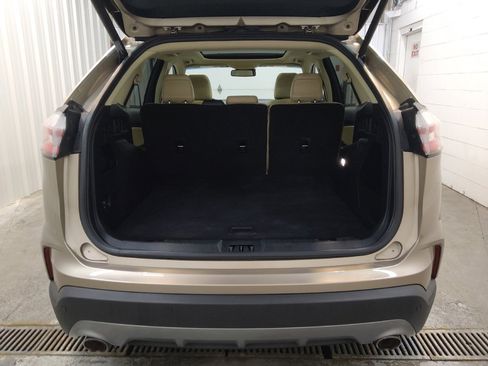Used 2020 Ford Edge SEL w/ Convenience Package FWD image 29