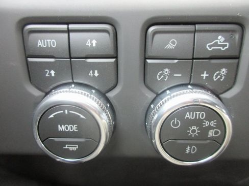 New 2026 GMC Sierra 1500 AT4X image 18