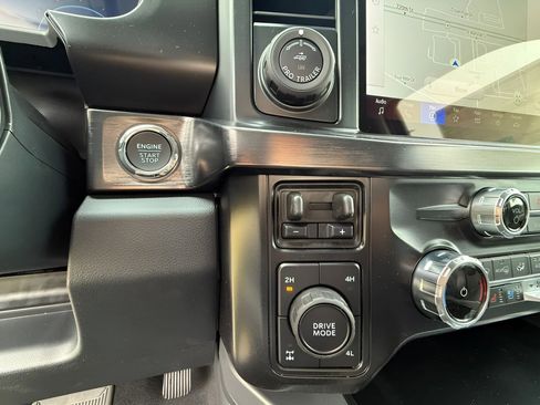 New 2026 Ford F350 Lariat w/ Lariat Ultimate Package image 32