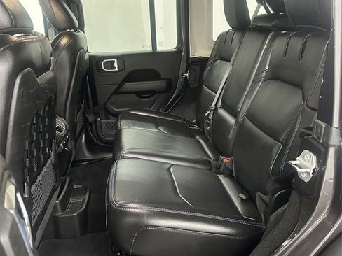 Used 2022 Jeep Wrangler Unlimited Rubicon 4xe w/ Steel Bumper Group image 29