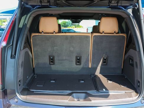 Used 2022 Cadillac Escalade Sport w/ Touring Package AWD/4WD image 9