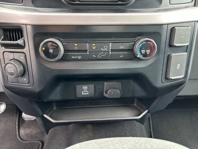 Used 2023 Ford F150 XLT w/ XTR Package AWD/4WD image 28