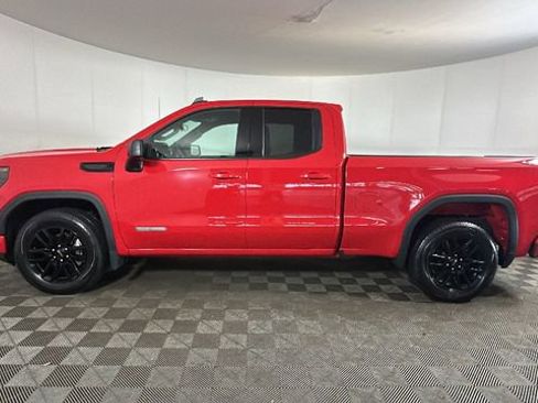 Used 2023 GMC Sierra 1500 Elevation AWD/4WD image 6
