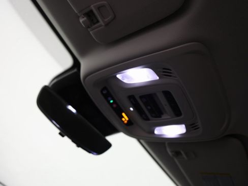 New 2025 Buick Envision Avenir image 25