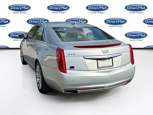 Used 2017 Cadillac XTS Luxury FWD image 5