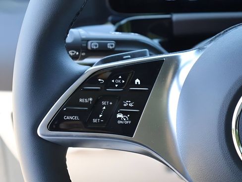 New 2026 Mercedes-Benz GLA 250 4MATIC image 30