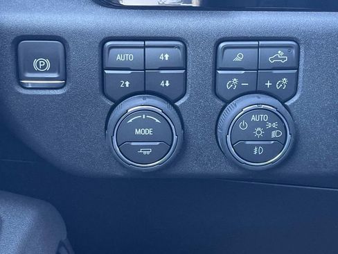 New 2026 Chevrolet Silverado 1500 LTZ w/ LTZ Premium Package image 32