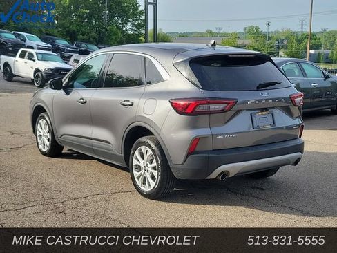 Used 2024 Ford Escape Active AWD/4WD image 3