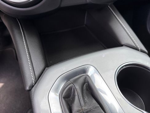 Used 2025 Chevrolet Blazer LT image 22