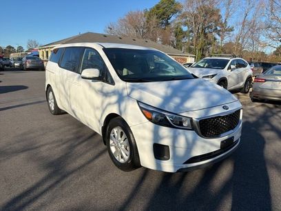 Used 2018 Kia Sedona LX