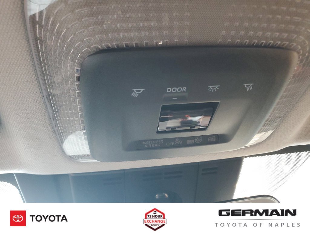 New 2026 Toyota Prius Plug-In Hybrid FWD image 34