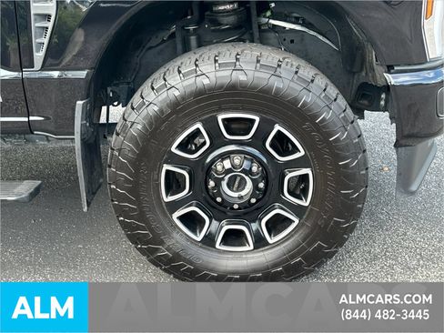 Certified 2025 Ford F250 Platinum AWD/4WD image 14