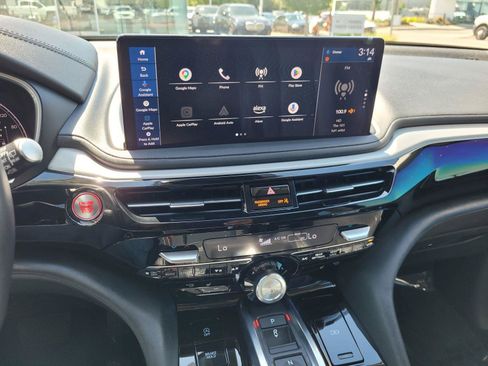 Used 2025 Acura MDX SH-AWD w/ Technology Package image 29