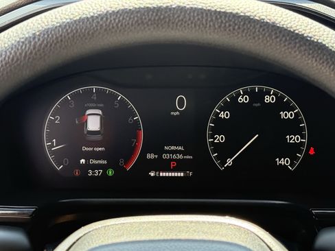 Used 2025 Honda CR-V LX image 18