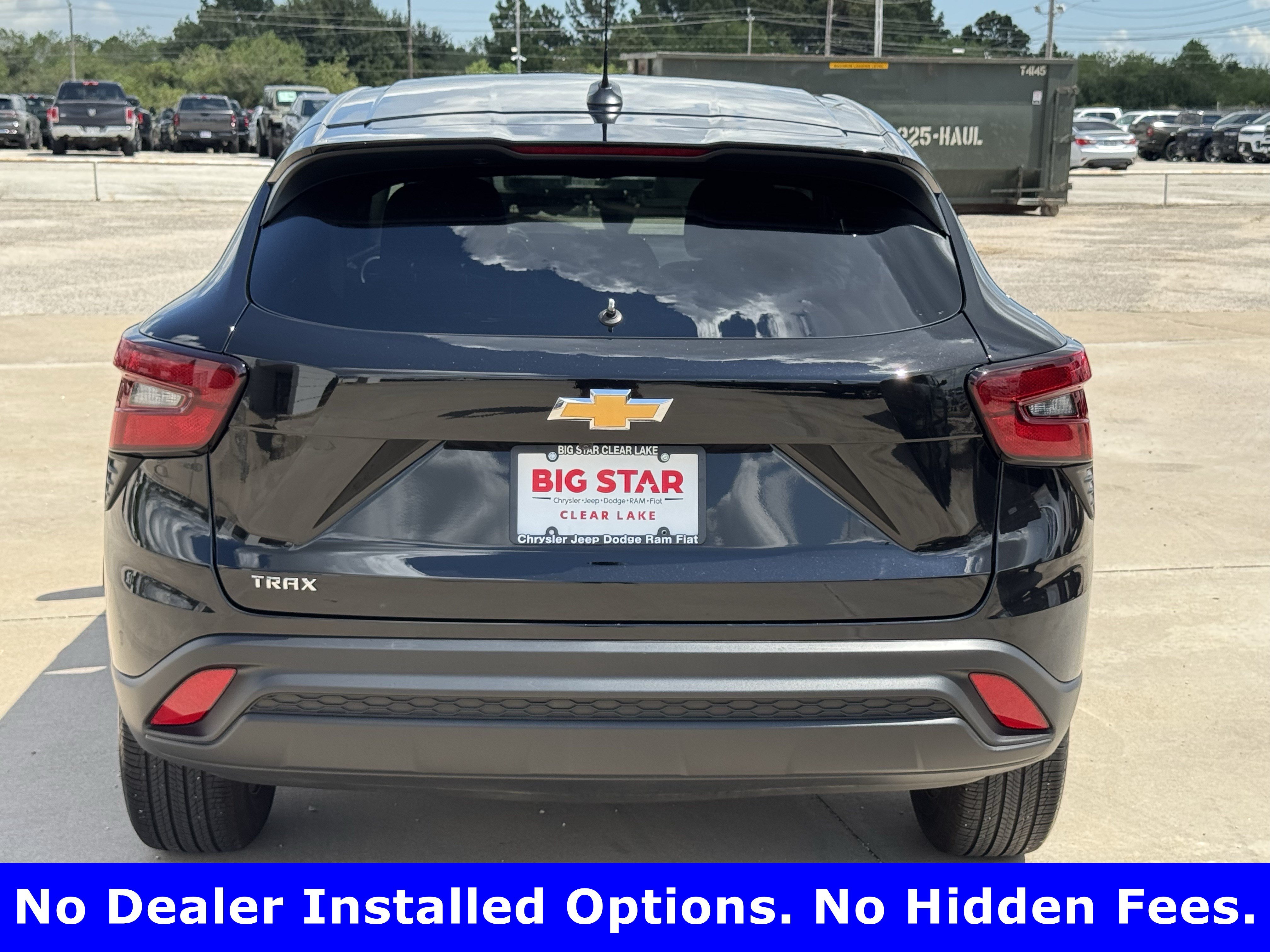 Used 2026 Chevrolet Trax LS FWD image 6