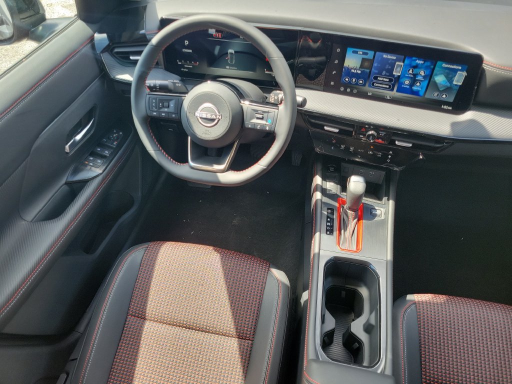 New 2027 Nissan Kicks SR FWD image 19