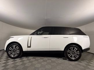 New 2025 Land Rover Range Rover SE AWD/4WD video 3