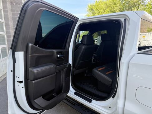 Used 2020 GMC Sierra 1500 AT4 w/ Off-Road Performance Package AWD/4WD image 33