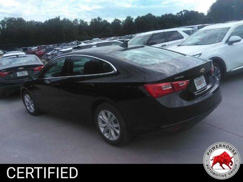 Used 2025 Chevrolet Malibu LT FWD image 2