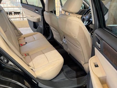 Used 2015 Subaru Outback 2.5i Limited AWD/4WD image 10