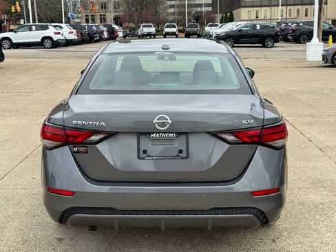 Used 2021 Nissan Sentra SV image 4