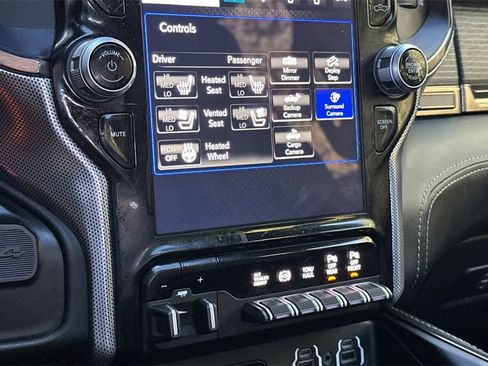 Used 2021 RAM 2500 Limited w/ Safety Group image 22