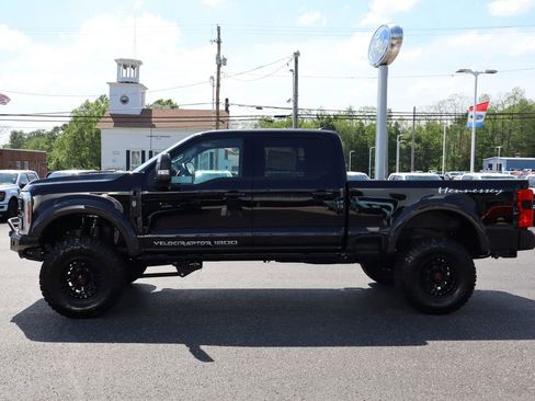 New 2026 Ford F250 Lariat w/ Black Appearance Package AWD/4WD image 17