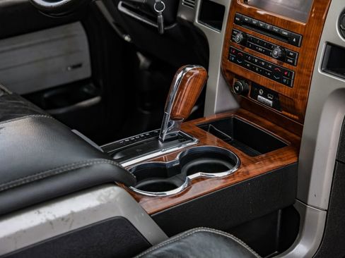 Used 2010 Ford F150 Lariat RWD image 19