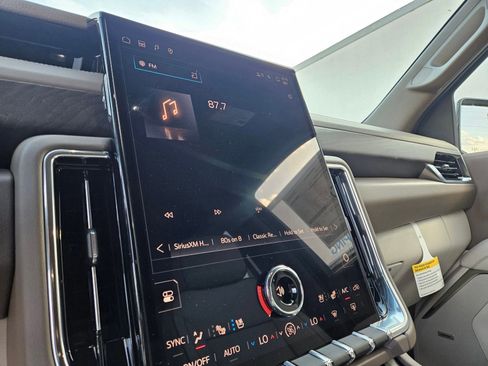 New 2026 GMC Yukon Denali image 18