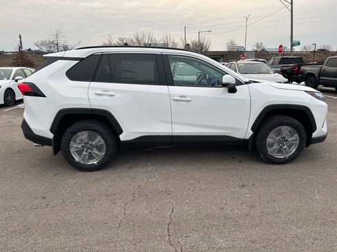 New 2025 Toyota RAV4 XLE image 8
