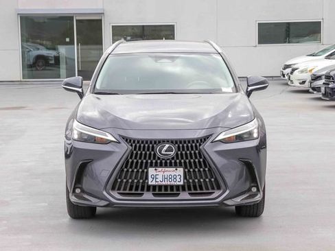 Used 2023 Lexus NX 250 FWD image 2