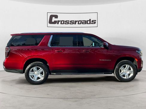 Used 2023 Chevrolet Suburban LS w/ Driver Alert Package image 6