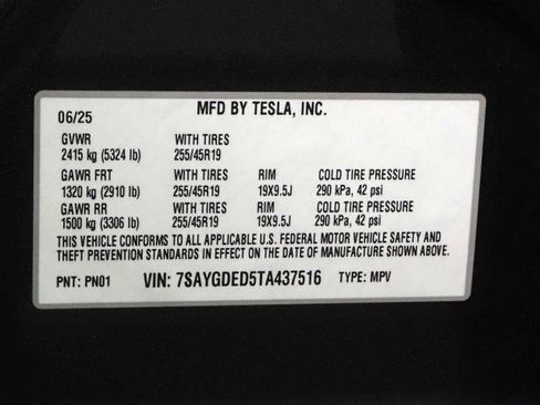 Used 2026 Tesla Model Y 2WD image 74