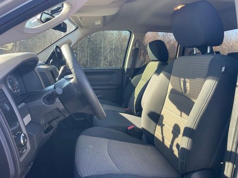 Used 2012 RAM 1500 Express image 2